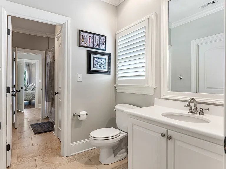 5910 Saint John Ln — Photo 35