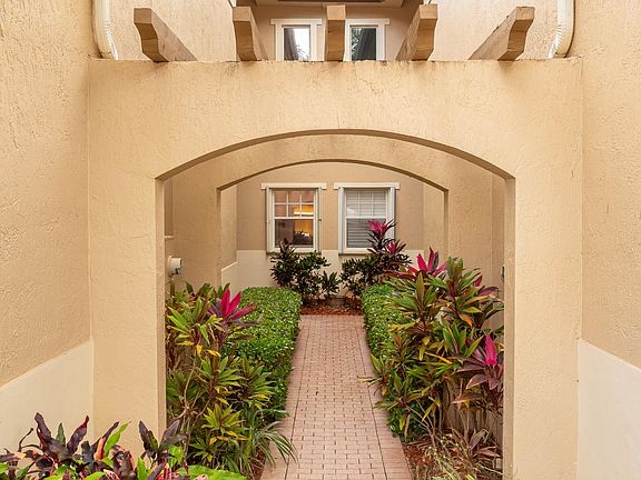 3rd image of 5755 NW 120th Avenue