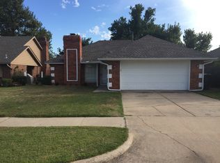 3906 Mayfair Dr, Norman, OK 73072