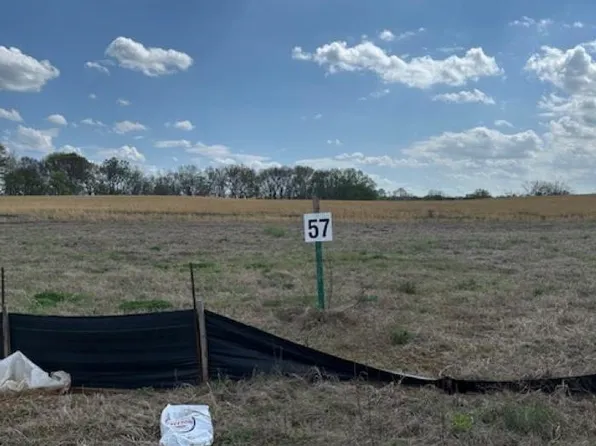 57 Creekside Bnd, Alvaton, KY 42122