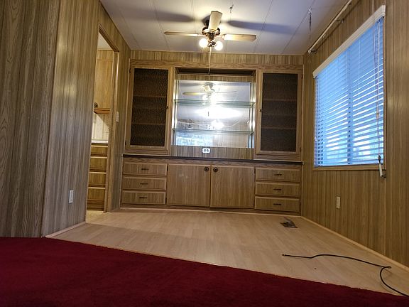Dining room built-in
