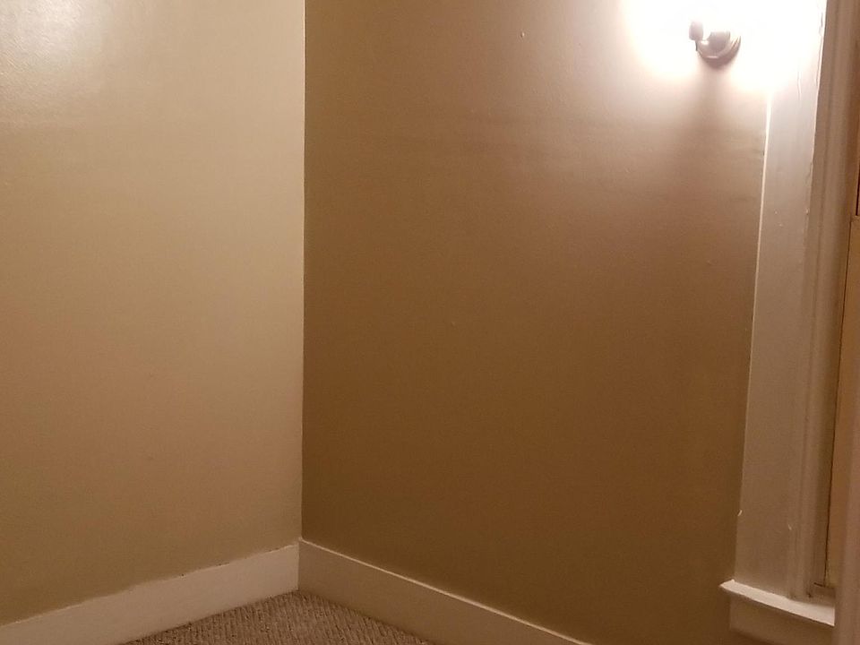 1st image of 9 Saint Thomas Pl APT 3