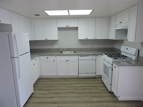 5th image of 2520 Northrop Ave APT 7