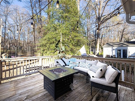 3rd image of 14610 Duck Cove Ct