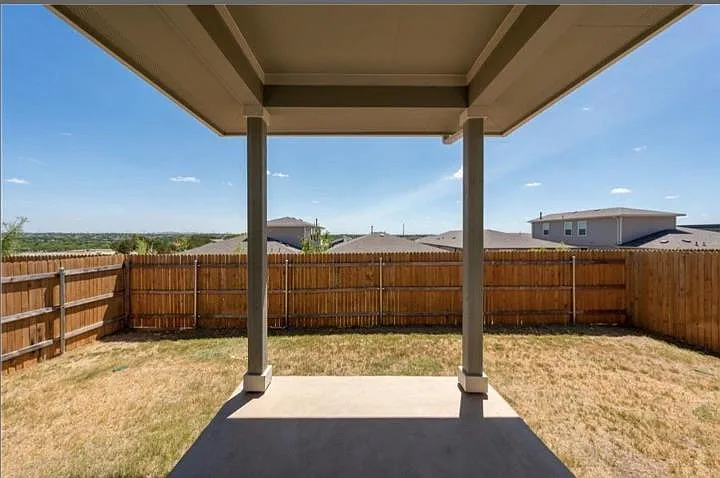 10805 Meris Ln — Photo 23