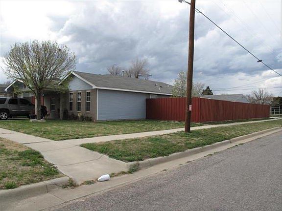 3rd image of 1323 SE 12th Ave
