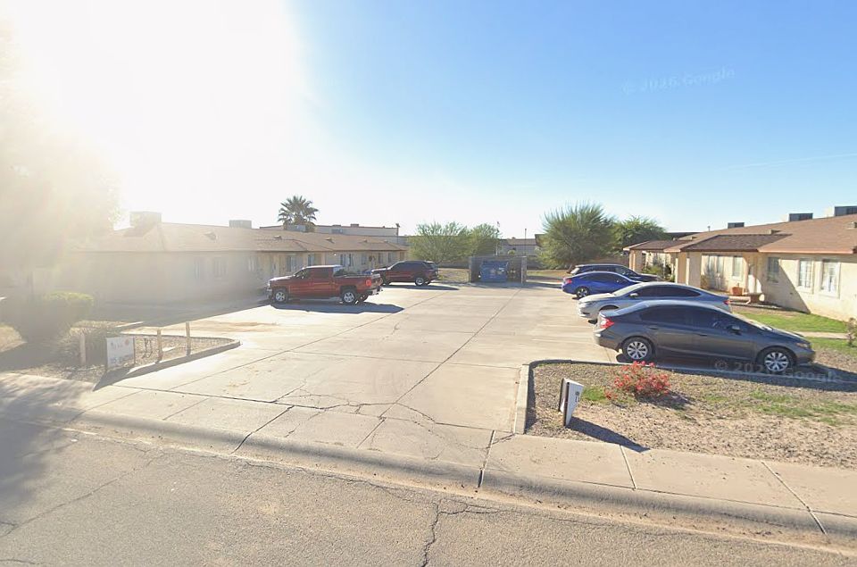 1st image of 125 E Cactus St #C