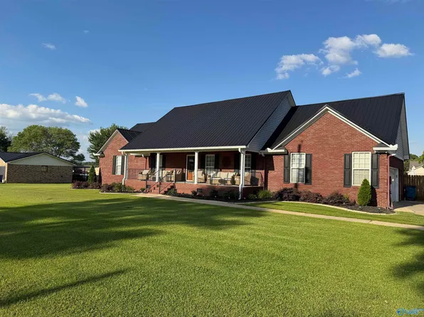 304 Hannah Ave SE, Attalla, AL 35954