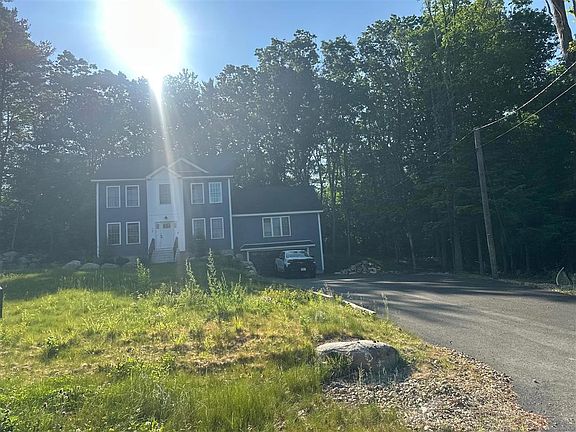2nd image of 12 Spruce Dr