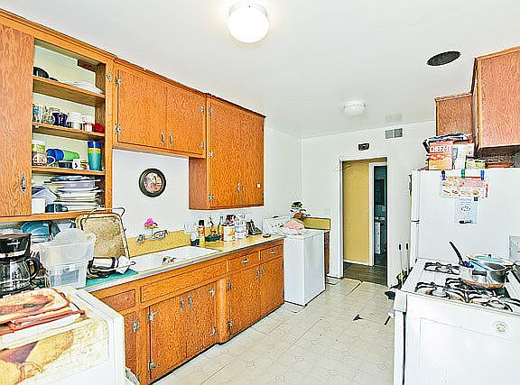 4th image of 3716 Woolwine Dr