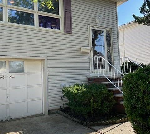 81 Lyndale Ave, Staten Island, NY 10312 | Zillow