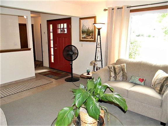 3rd image of 6377 Green Needle Dr