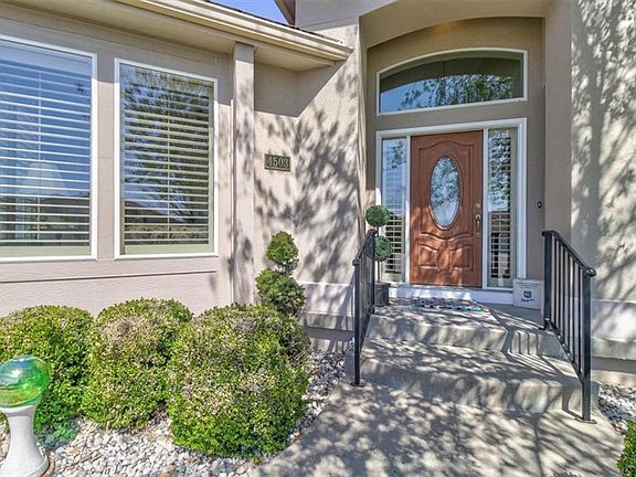 3rd image of 4503 NE De La Mar Pl