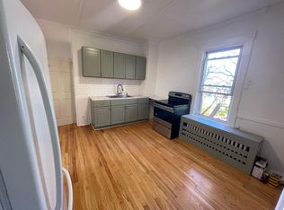 89 3rd Ave #2, Rensselaer, NY 12144