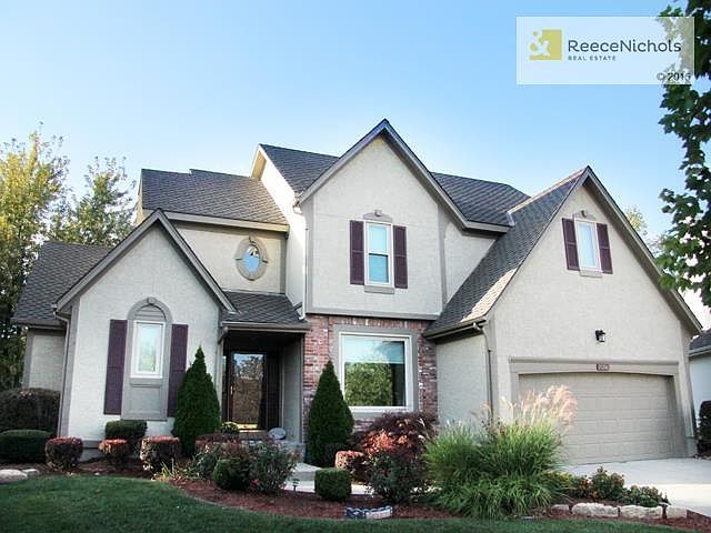 Autumn Ridge 1.5 Story.  No exterior maintenance worries here!  NEW Roof, Exterior Paint, Windows & Garage Doors.