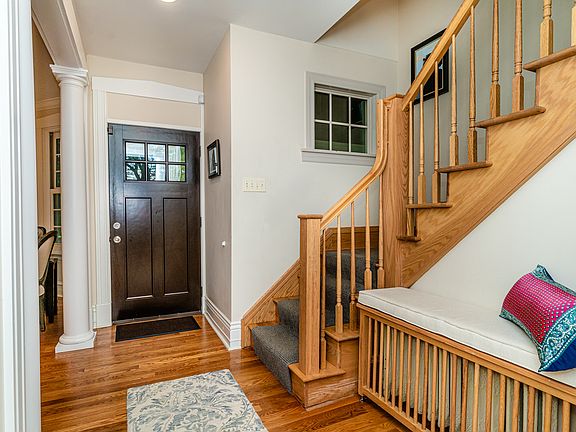 4th image of 7122 W Peterson Ave