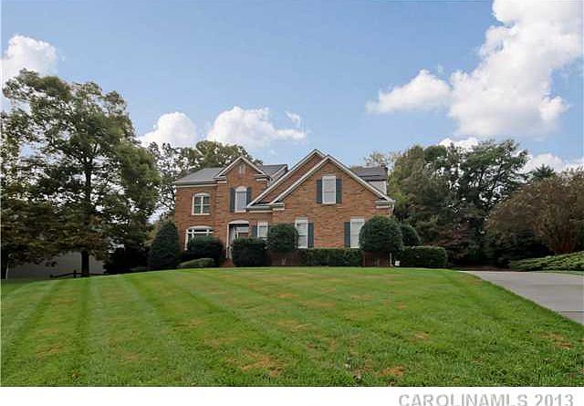 2nd image of 3307 Twin Ridge Dr