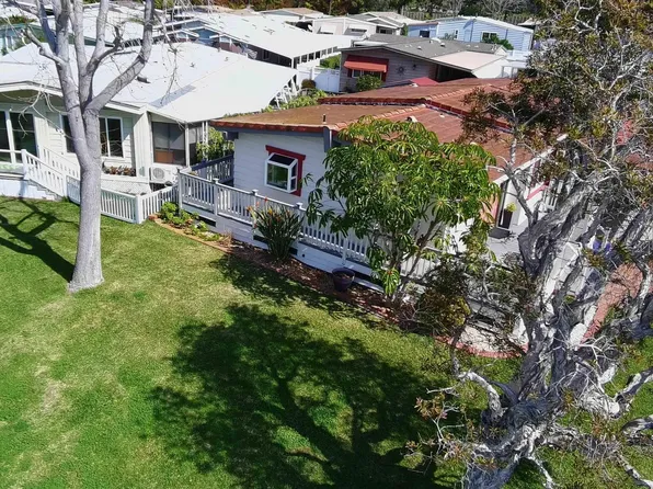 7315 San Benito St, Carlsbad, CA 92011