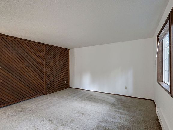 5th image of 12607 NE 119th St #4