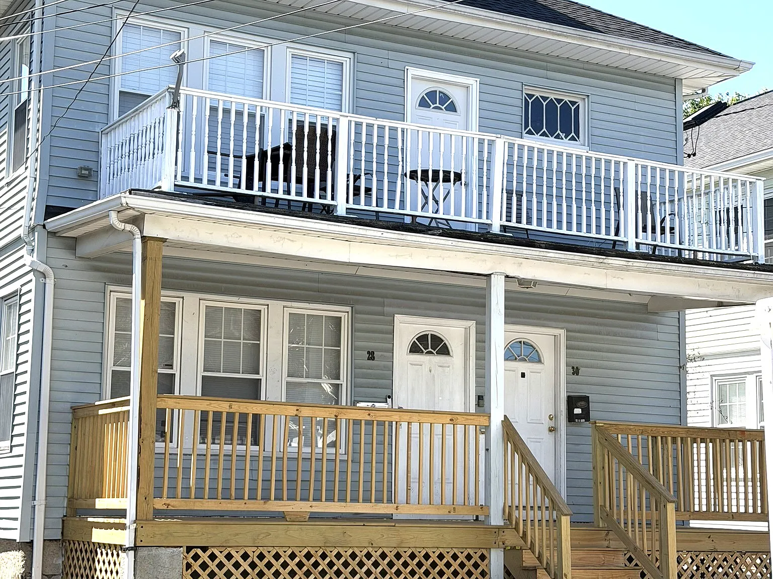 3 bed, 1.5 bath, 1250 sqft, $2,500 — Photo 1