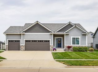 2512 NW 40th St, Ankeny, IA 50023