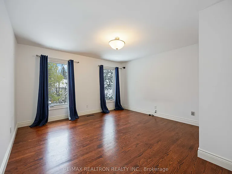 12 Donwoods Dr — Photo 29