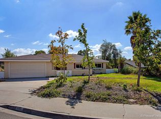 921 Buena Rosa Ct, Fallbrook, CA 92028