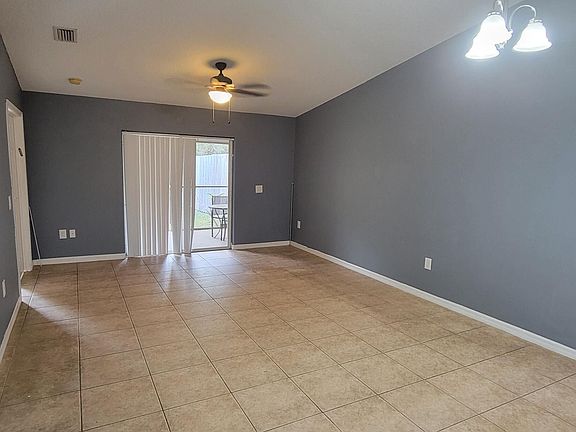 5th image of 829 Faull Dr #B