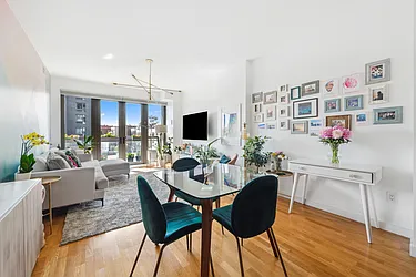 500 4th Avenue, #6D
