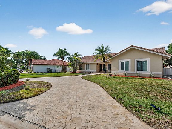 2nd image of 1860 NW 113th Way