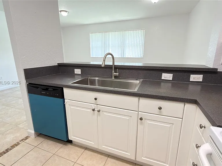 3390 NE 13th Circle Dr #206-19 — Photo 18
