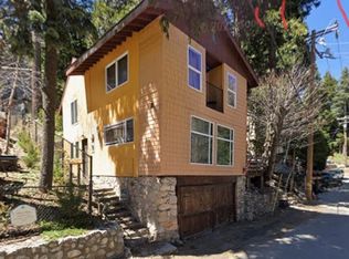 754 Golden Dr, Lake Arrowhead, CA 92352