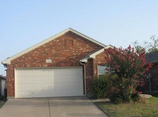 6424 Claire Dr, Fort Worth, TX 76131