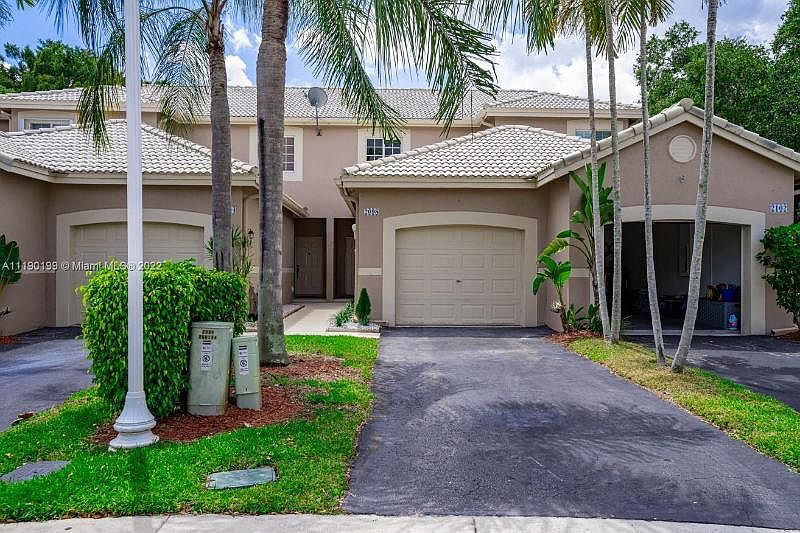 1st image of 2098 Madeira Dr #2098