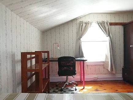 bedroom B