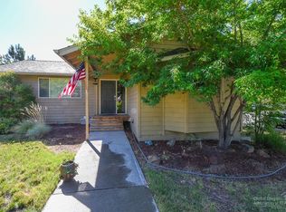 2249 NE Hyatt Ct, Bend, OR 97701