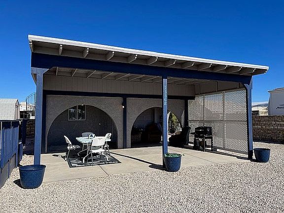 carport