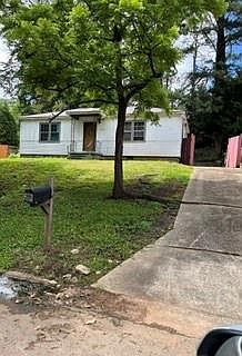 1st image of 1211 Aleamo Dr