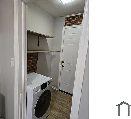 3 bed, 750 sqft, $2,800 — Photo 3