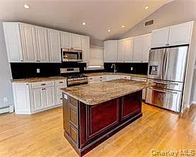 98 Maryland Ave — Photo 5