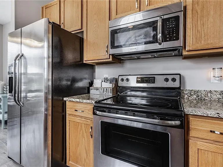 12450 Brookline St — Photo 6