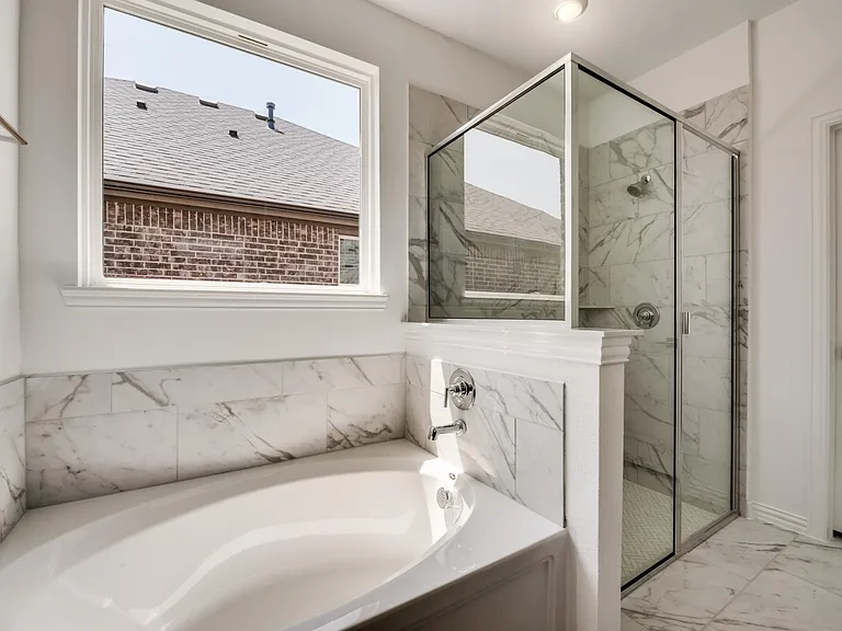1820 Purtis Creek Dr — Photo 14