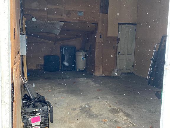 2nd image of 503 N State St APT B