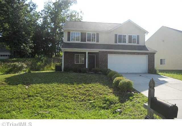 1st image of 1115 Edinburgh Dr