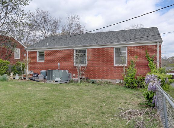 4th image of 222 Clearview Dr