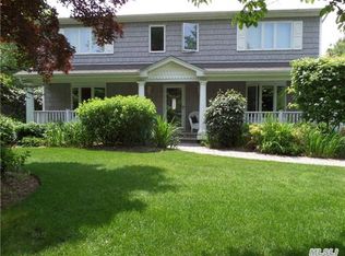 93 Oleeta Rd, Mount Sinai, NY 11766