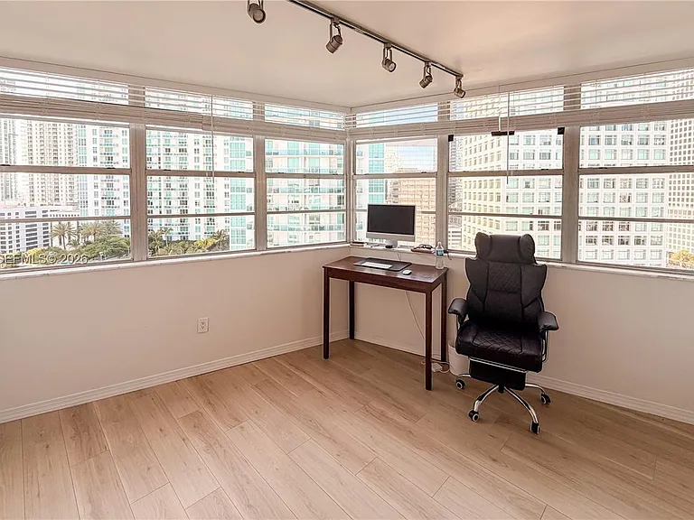 825 Brickell Bay Dr #2050 — Photo 12