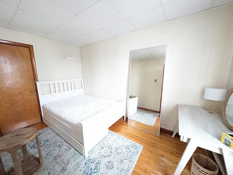513 E 3rd St #513 — Photo 9