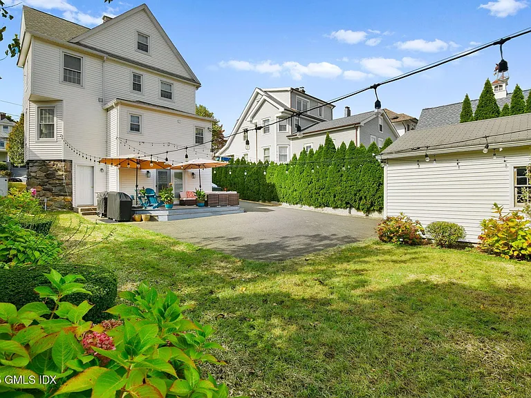41 Ridge St #1 — Photo 37