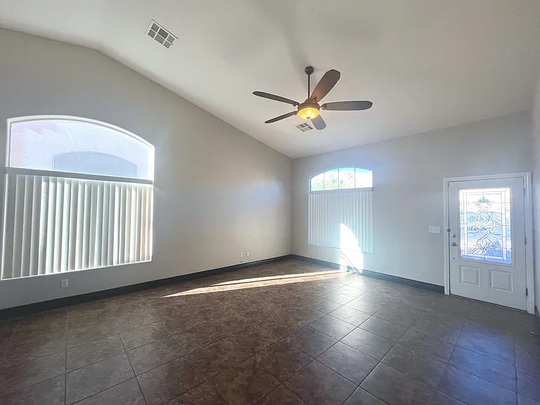 1667 Tangerine Rose Dr — Photo 5